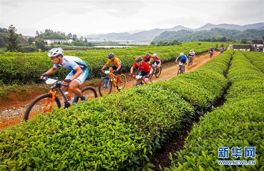 （體育）（2）自行車——珍珠山山地自行車越野挑戰(zhàn)賽在江西婺源舉行