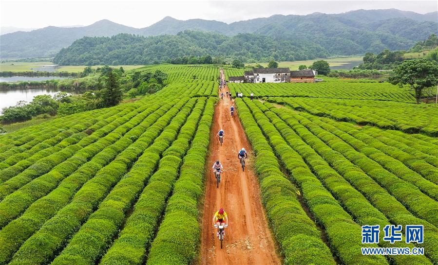 （體育）（1）自行車——珍珠山山地自行車越野挑戰(zhàn)賽在江西婺源舉行